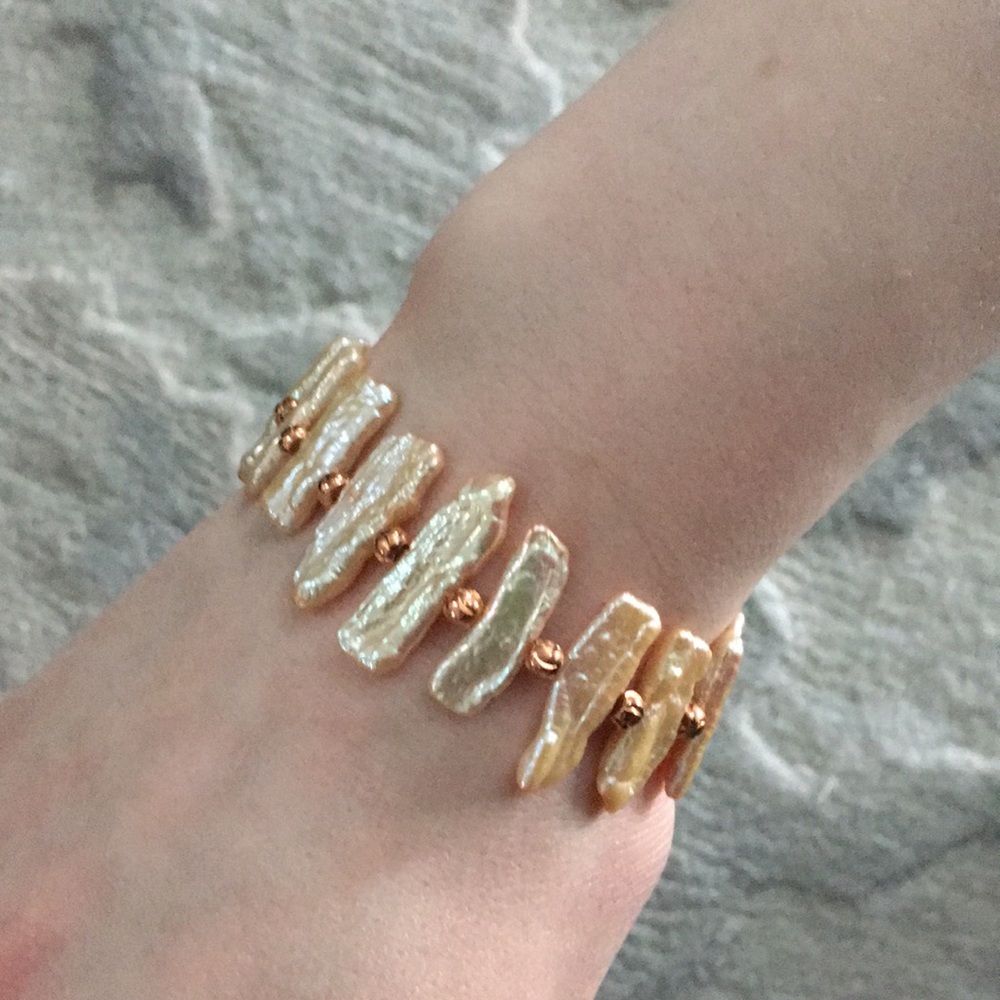 Pearl and copper bracelet